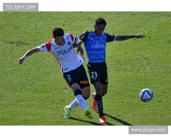 奥克兰FC队长酒井宏树腘绳肌受伤